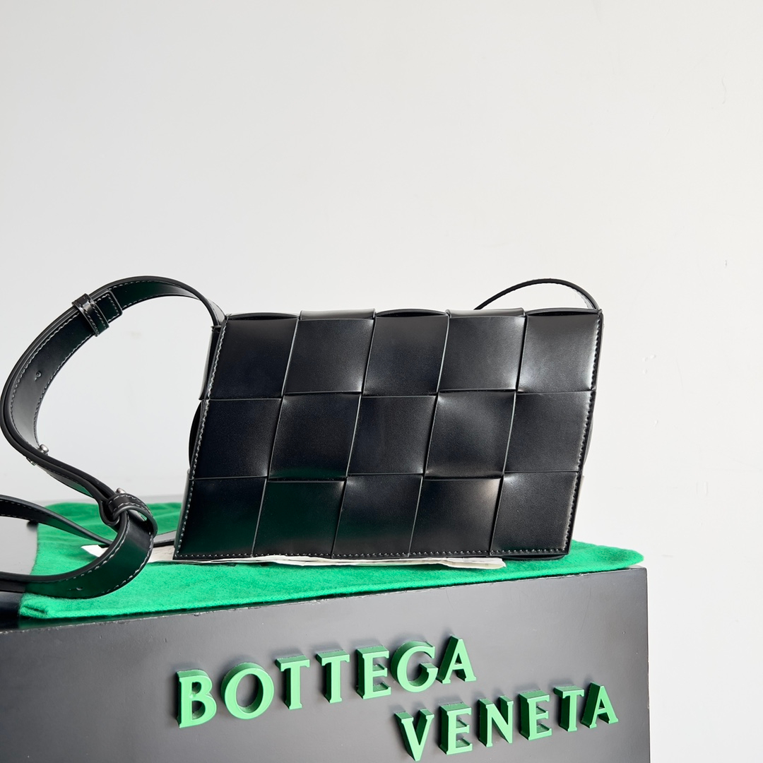 Bottega Veneta Bag – Montanamode
