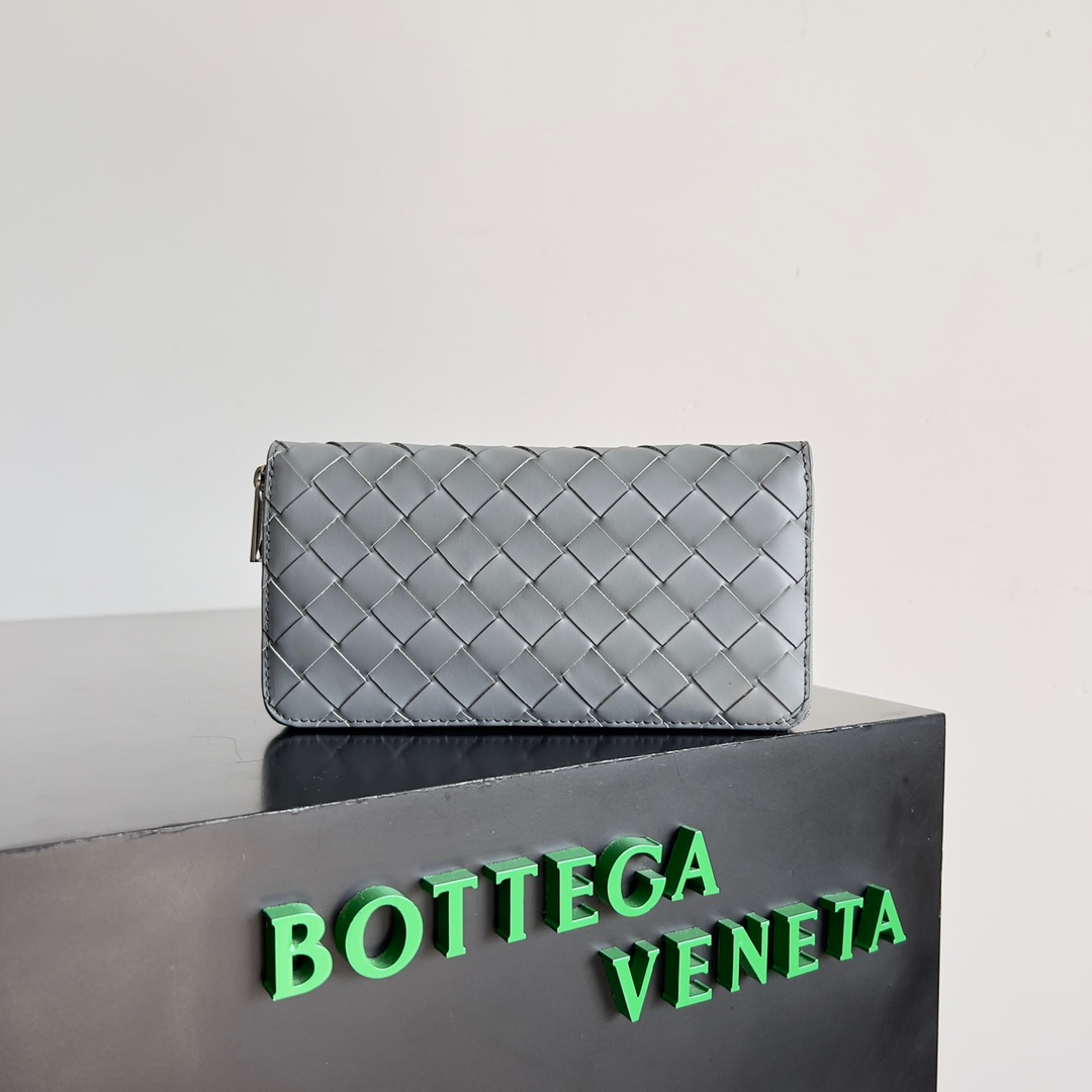 Bottega Veneta Wallets – Montanamode