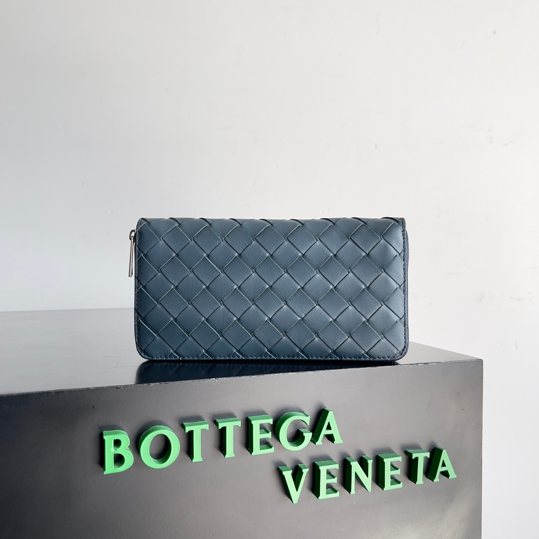 Bottega Veneta Wallets – Montanamode