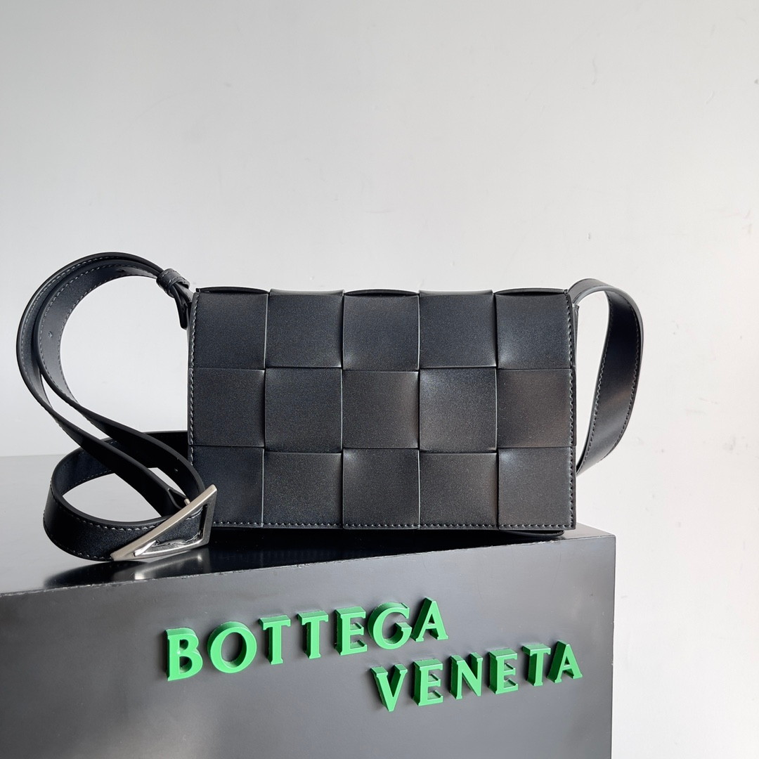 Bottega Veneta Bag – Montanamode