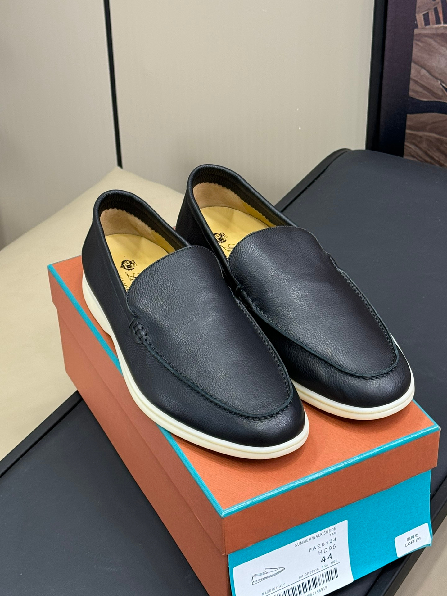 Loro Piana Sneakers – Montanamode
