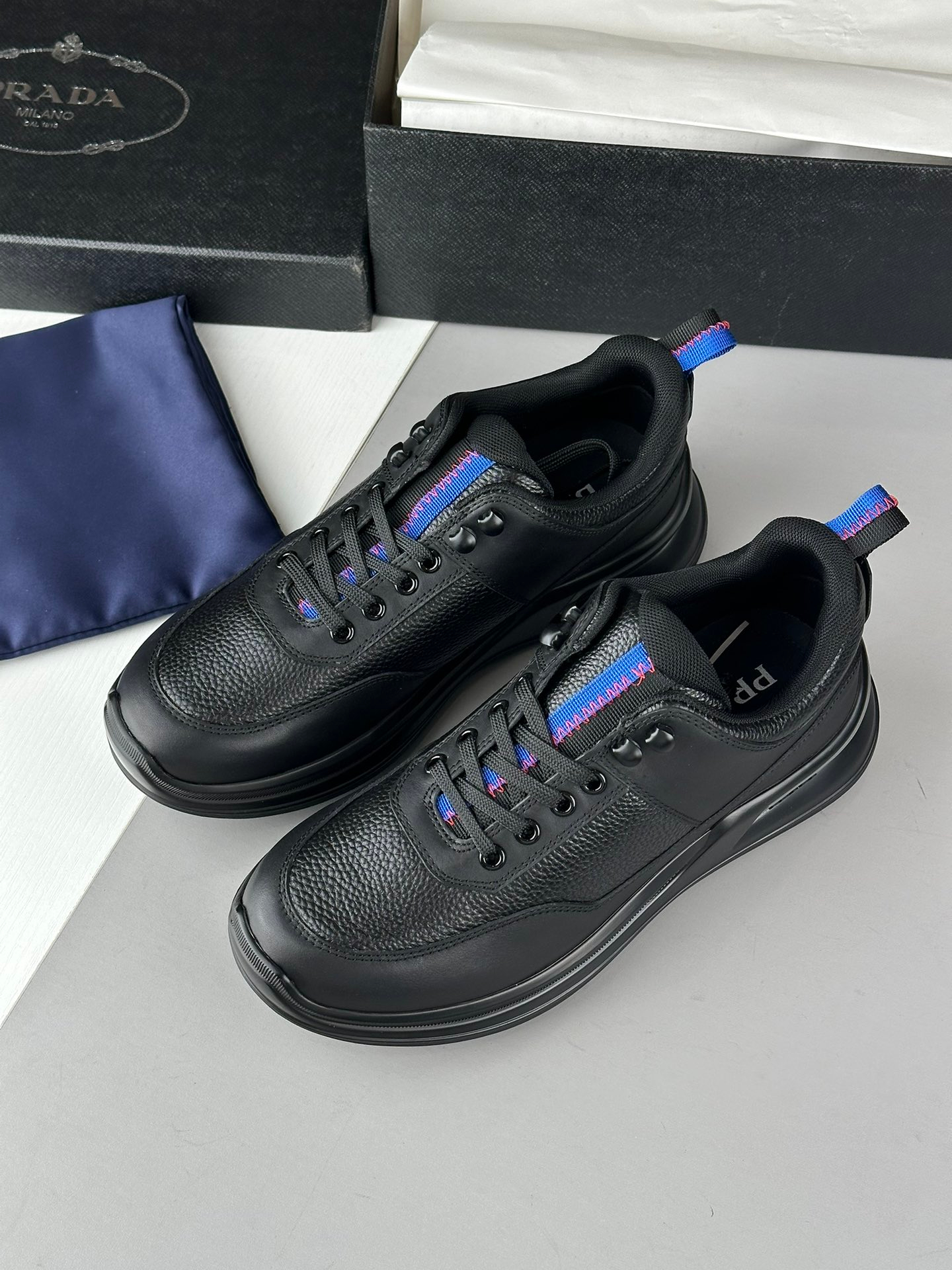 Prada Sneakers – Montanamode