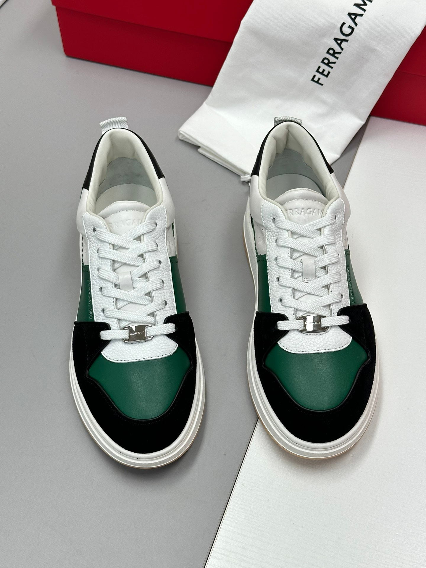 Ferragamo Sneakers – Montanamode