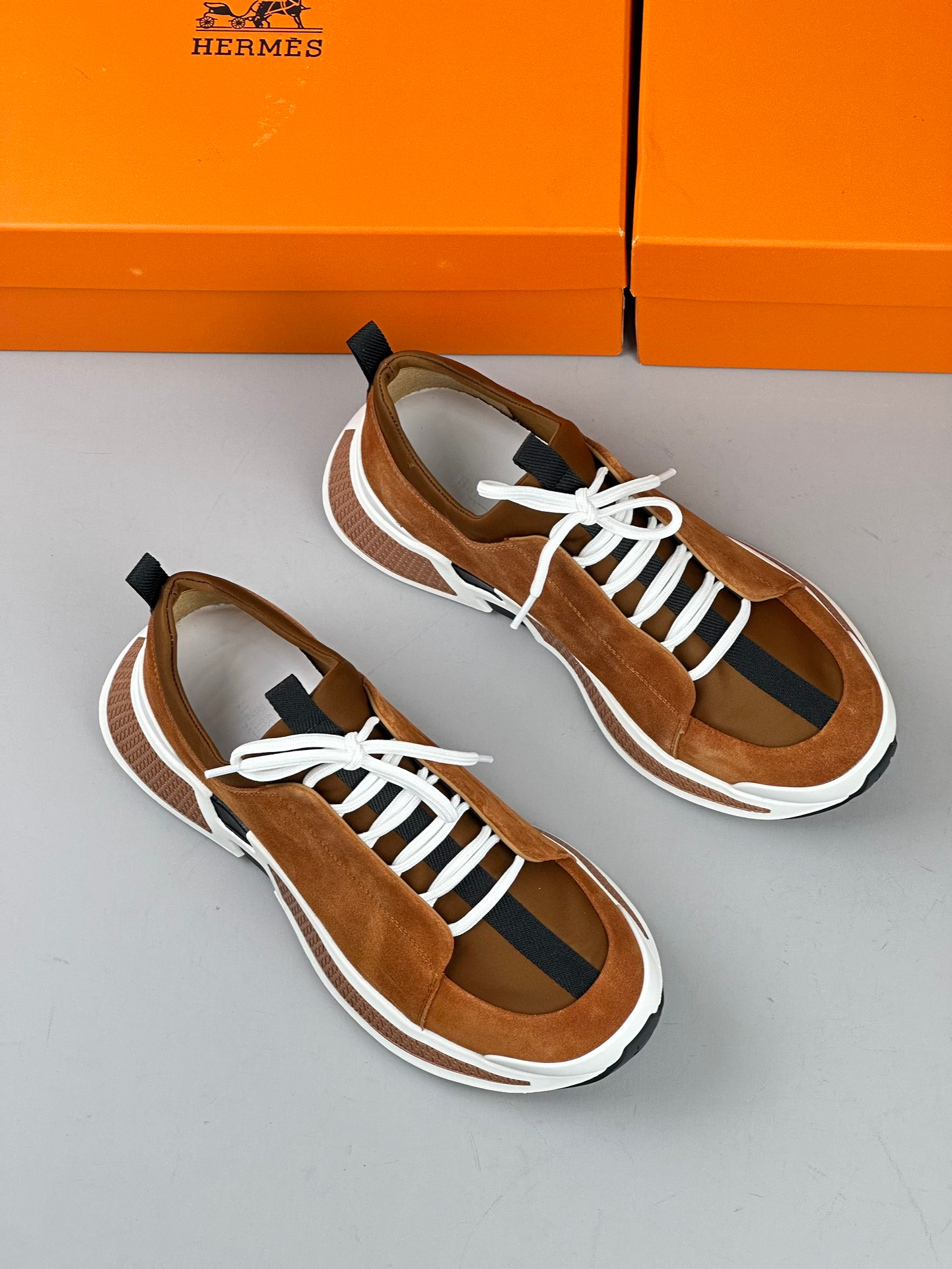 Hermes Sneakers – Montanamode
