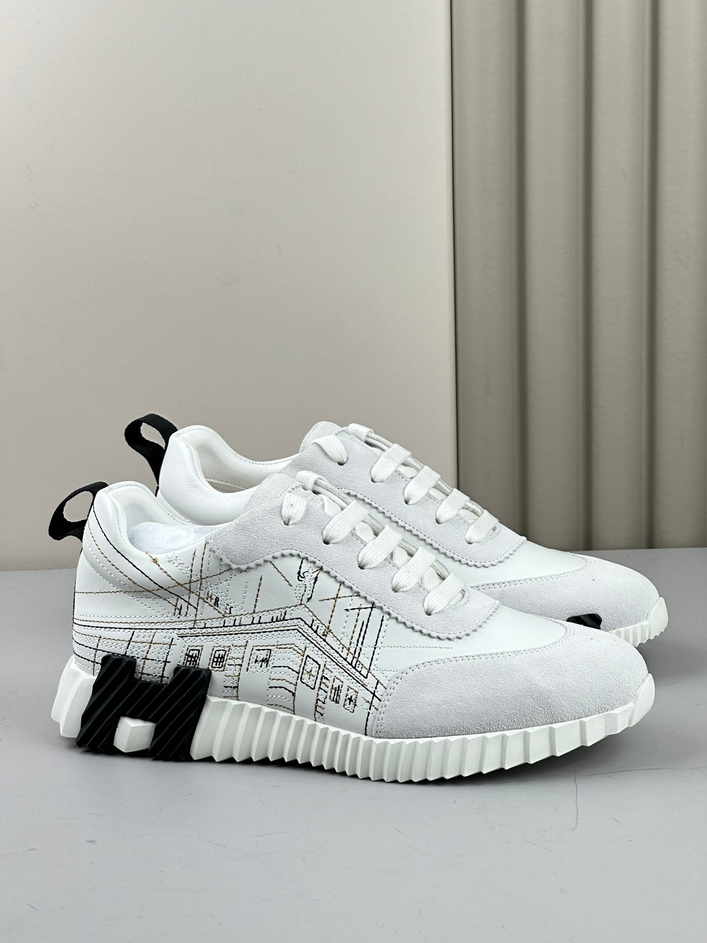 Hermes Sneakers – Montanamode