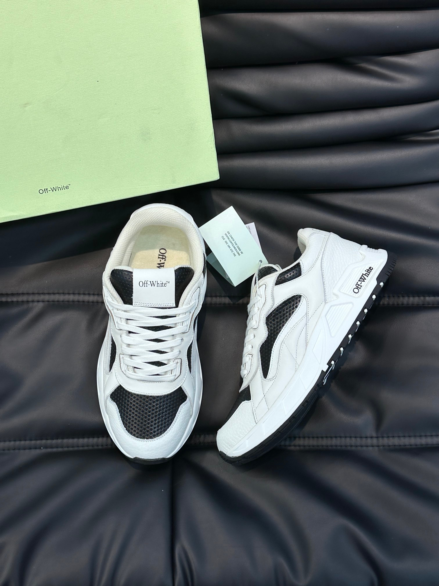 Off-White kick off – Montanamode