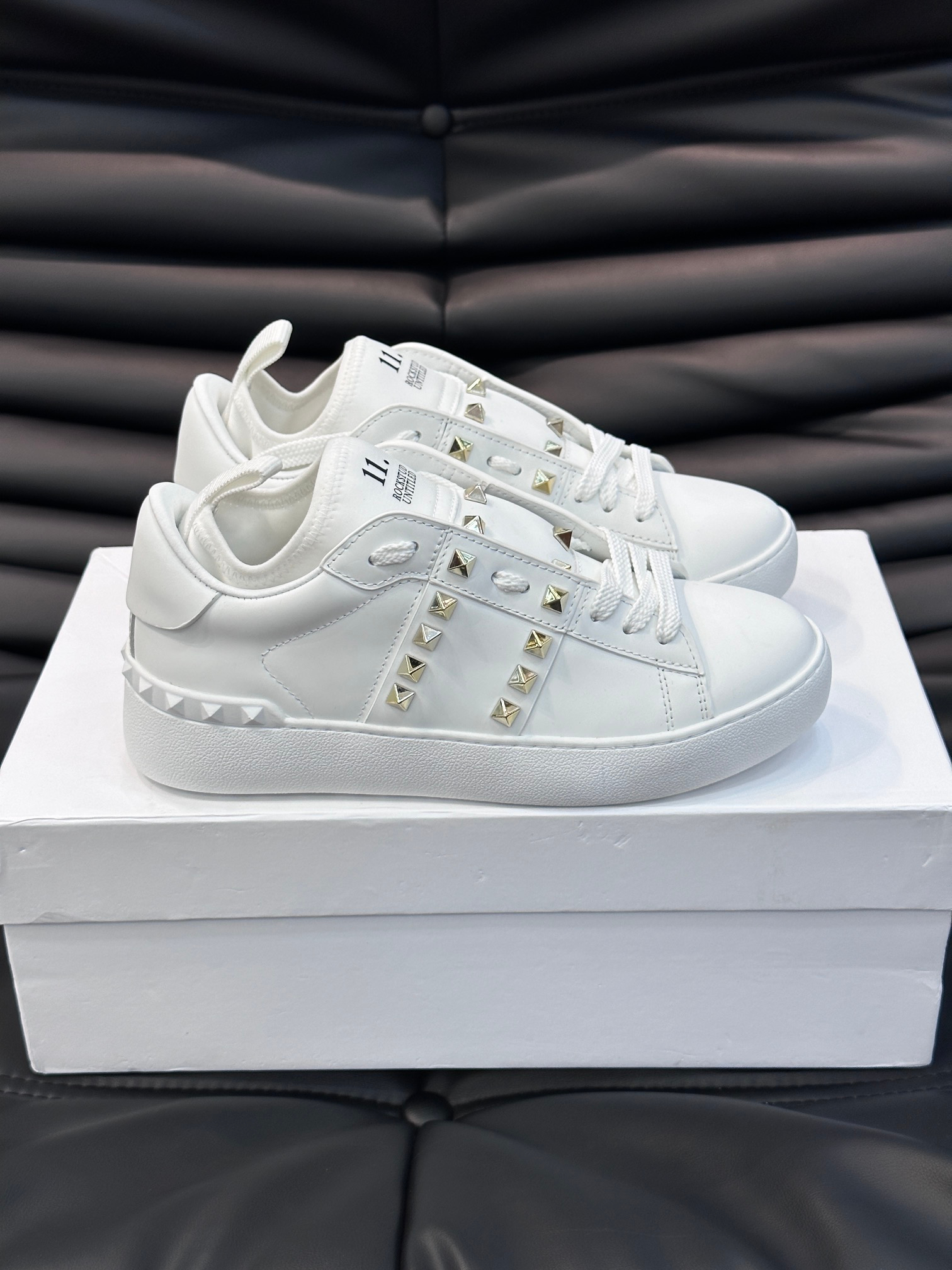 Valentino Sneakers – Montanamode