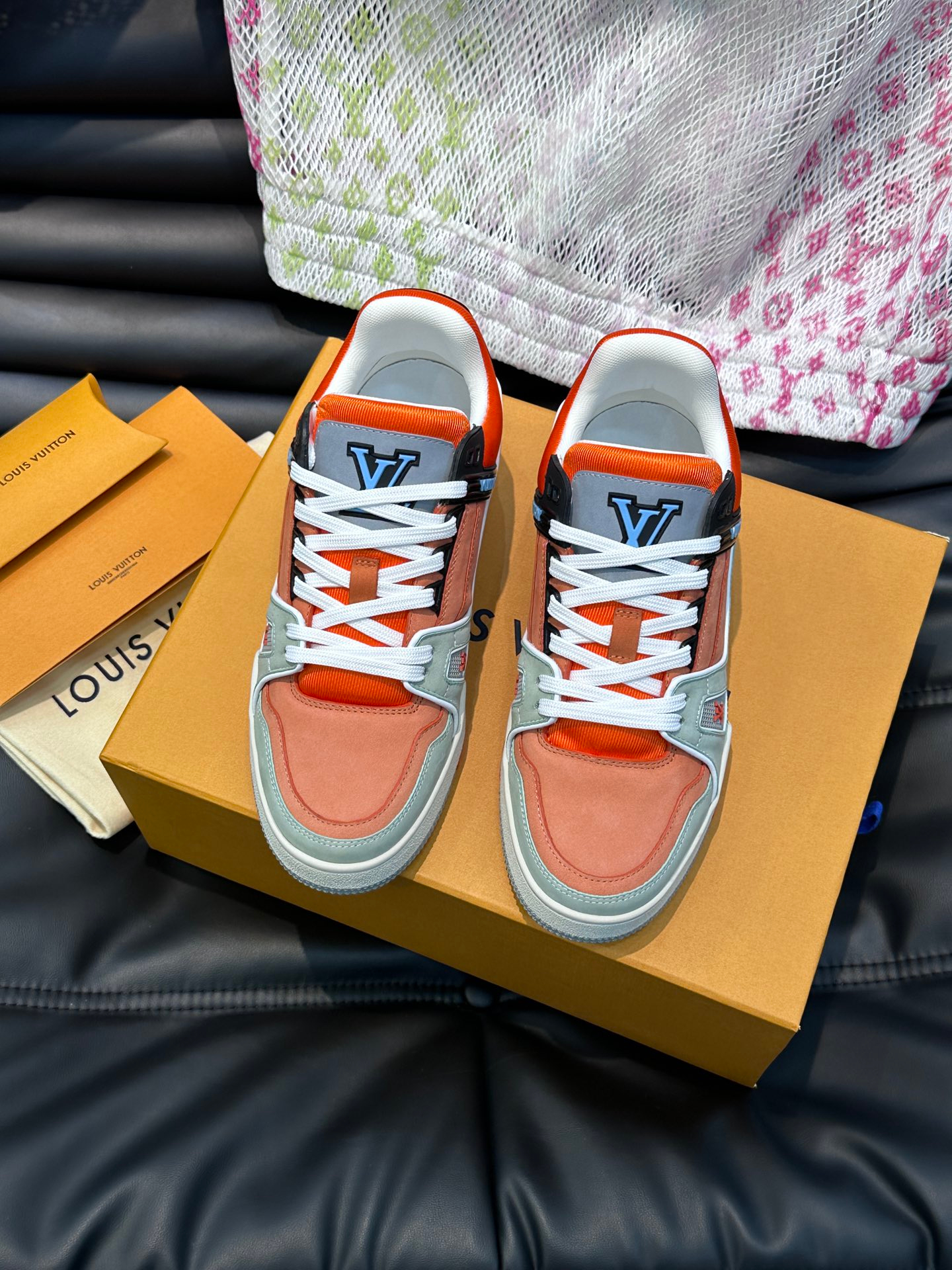 Louis Vuitton Sneakers – Montanamode