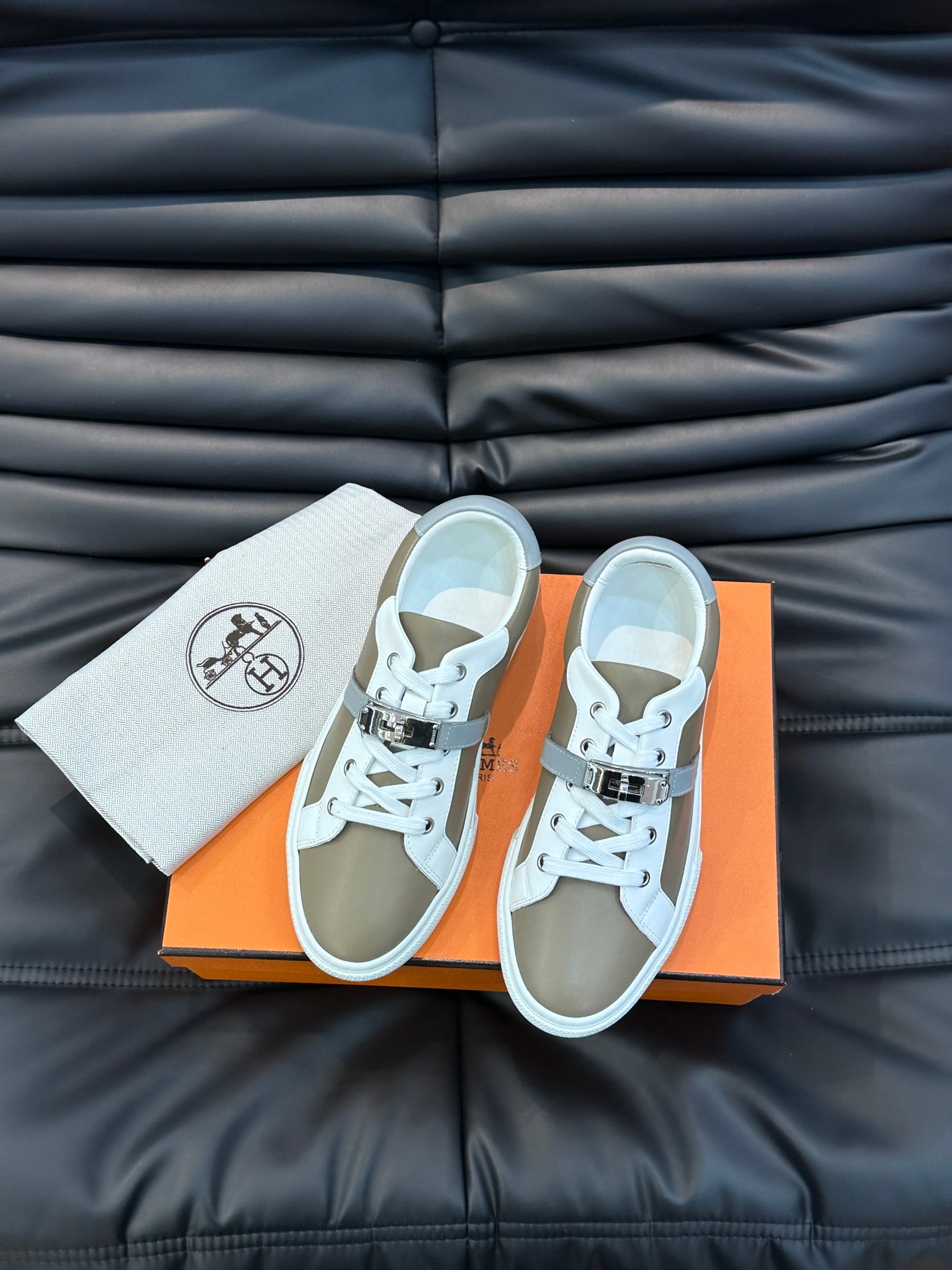 Hermes Sneakers – Montanamode