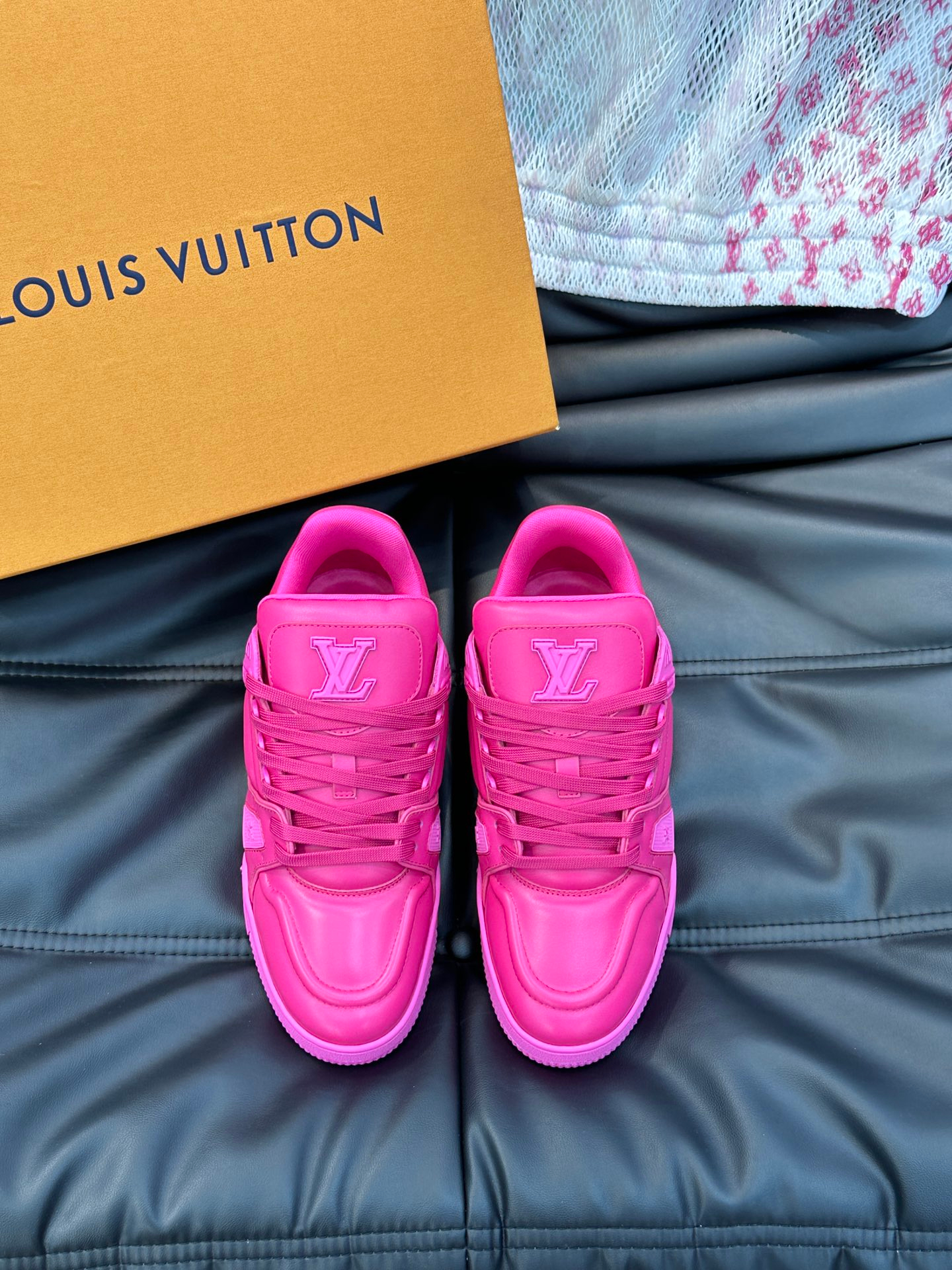 Louis Vuitton Sneakers – Montanamode