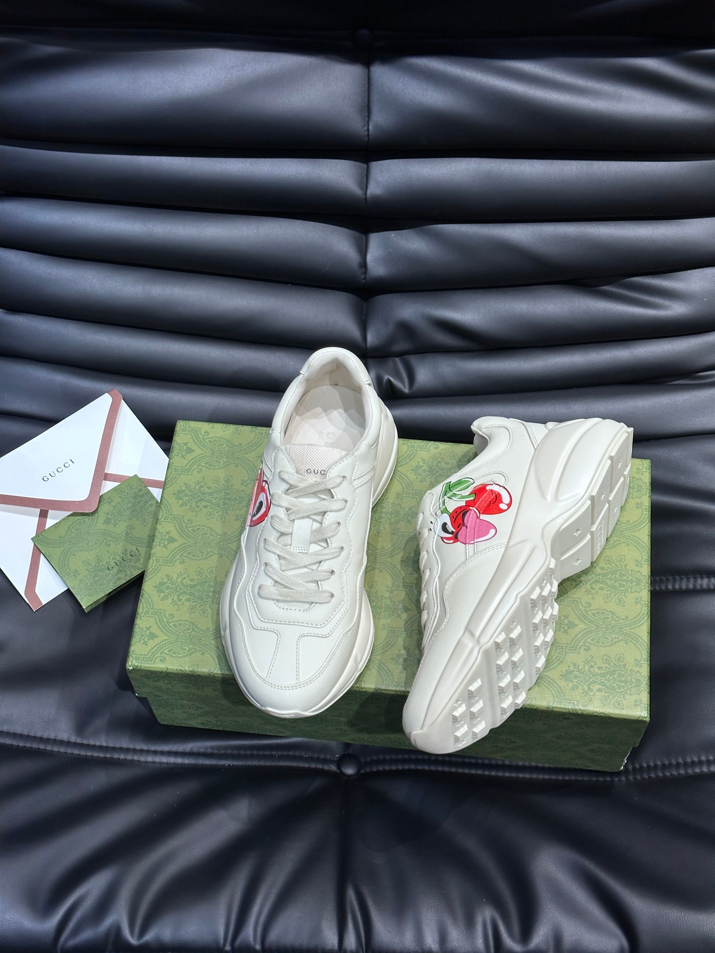 Gucci Sneakers – Montanamode