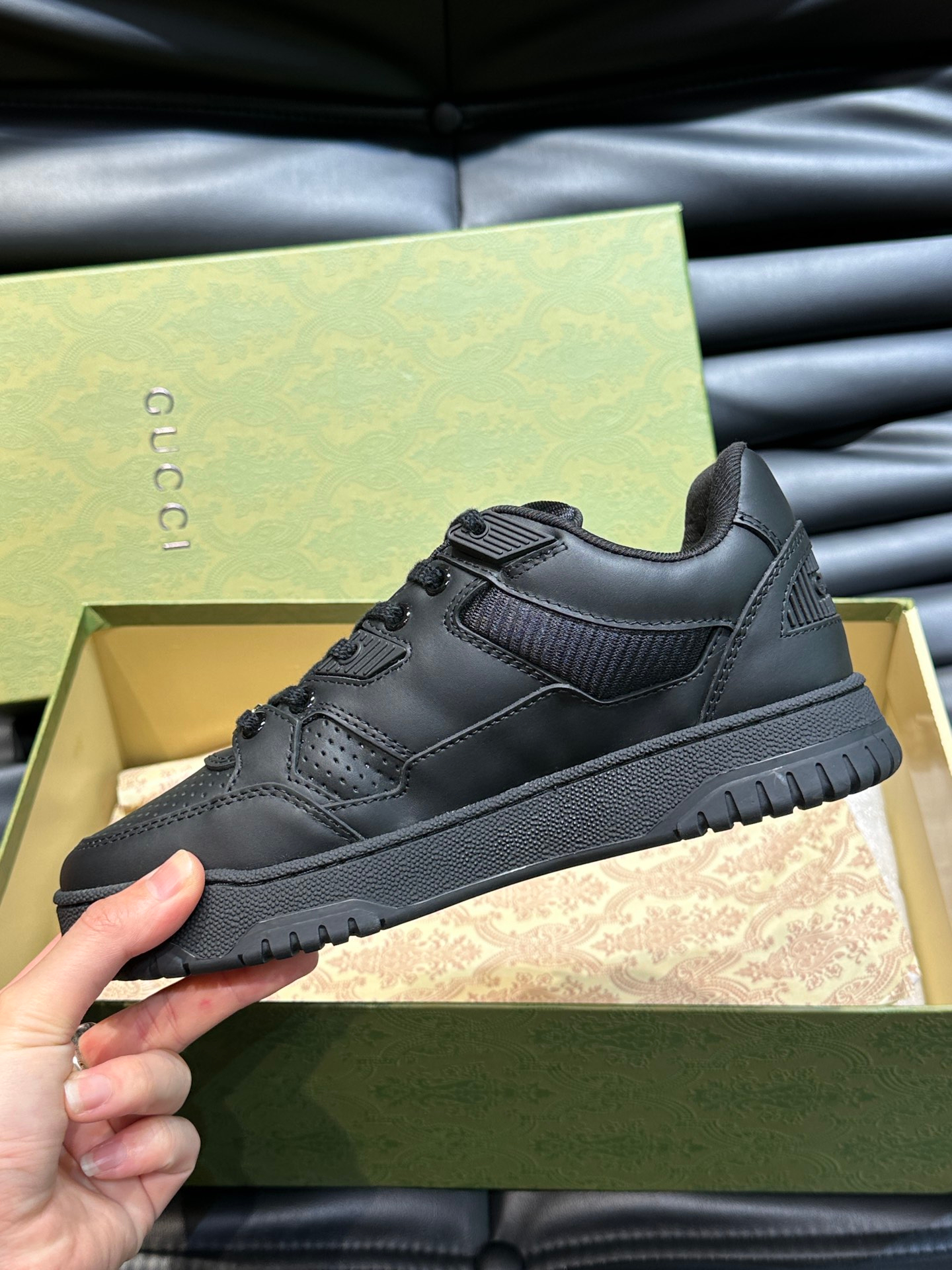 Gucci Sneakers – Montanamode