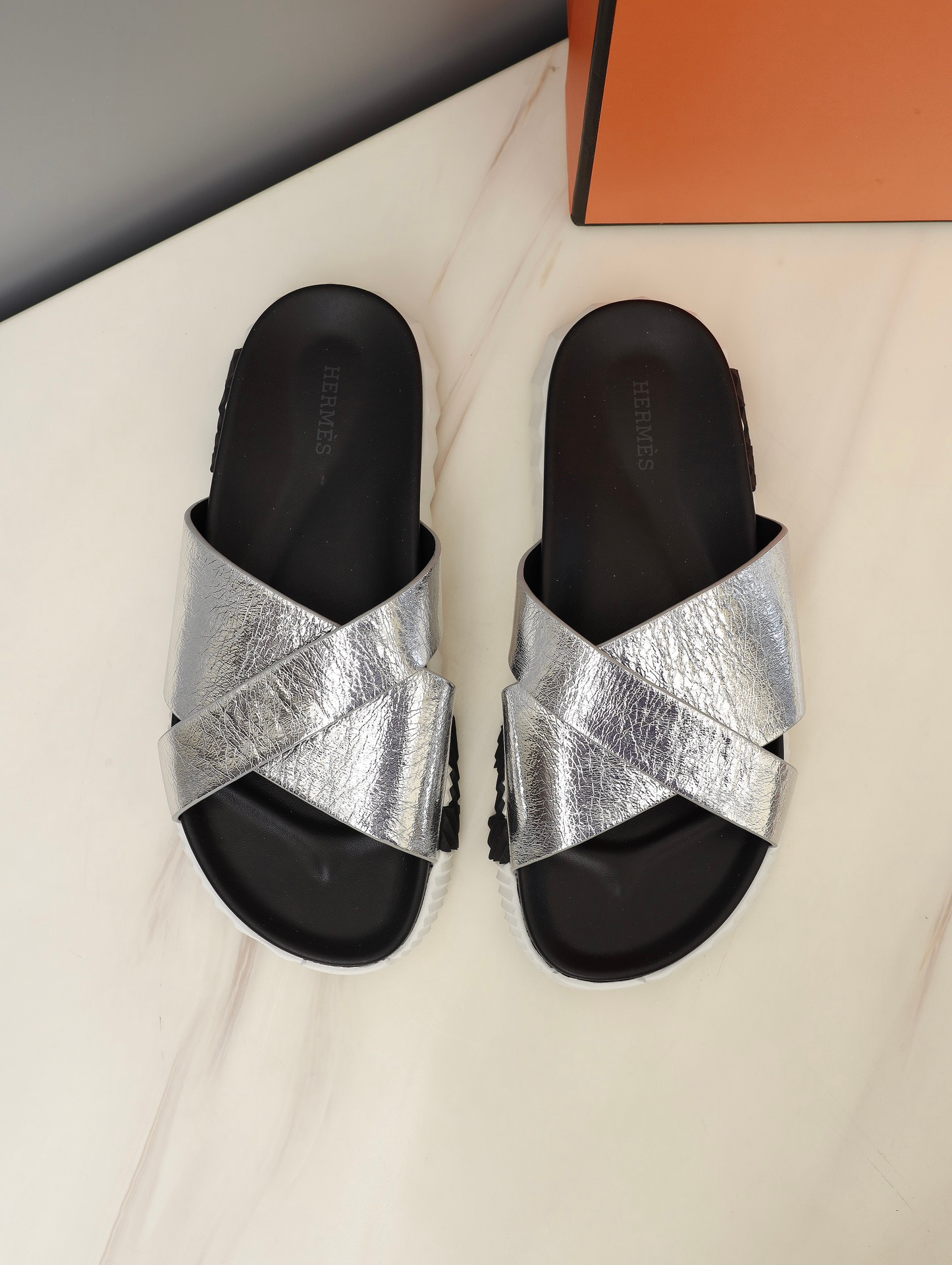 Hermes Sandals – Montanamode