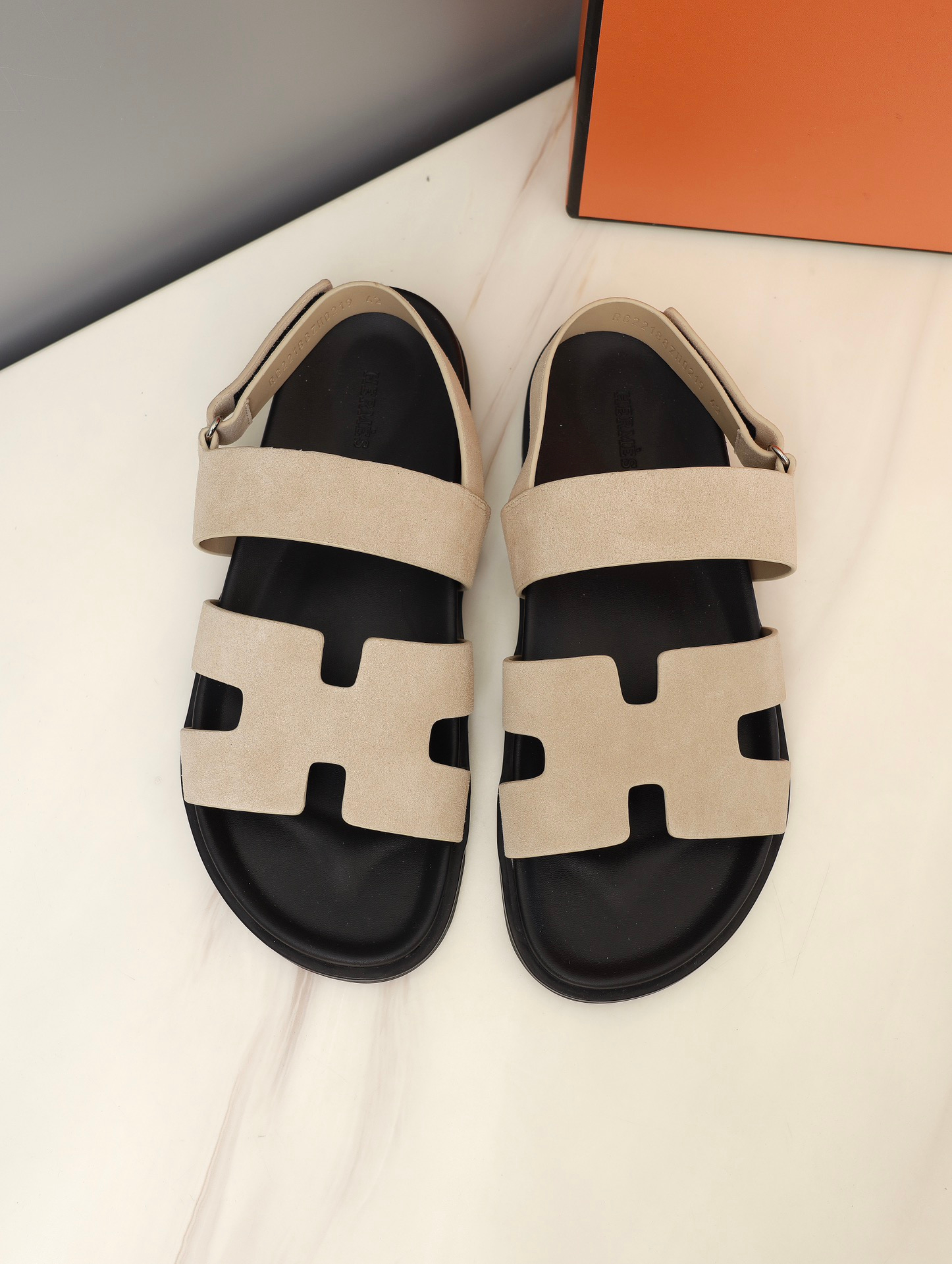 Hermes Sandals – Montanamode