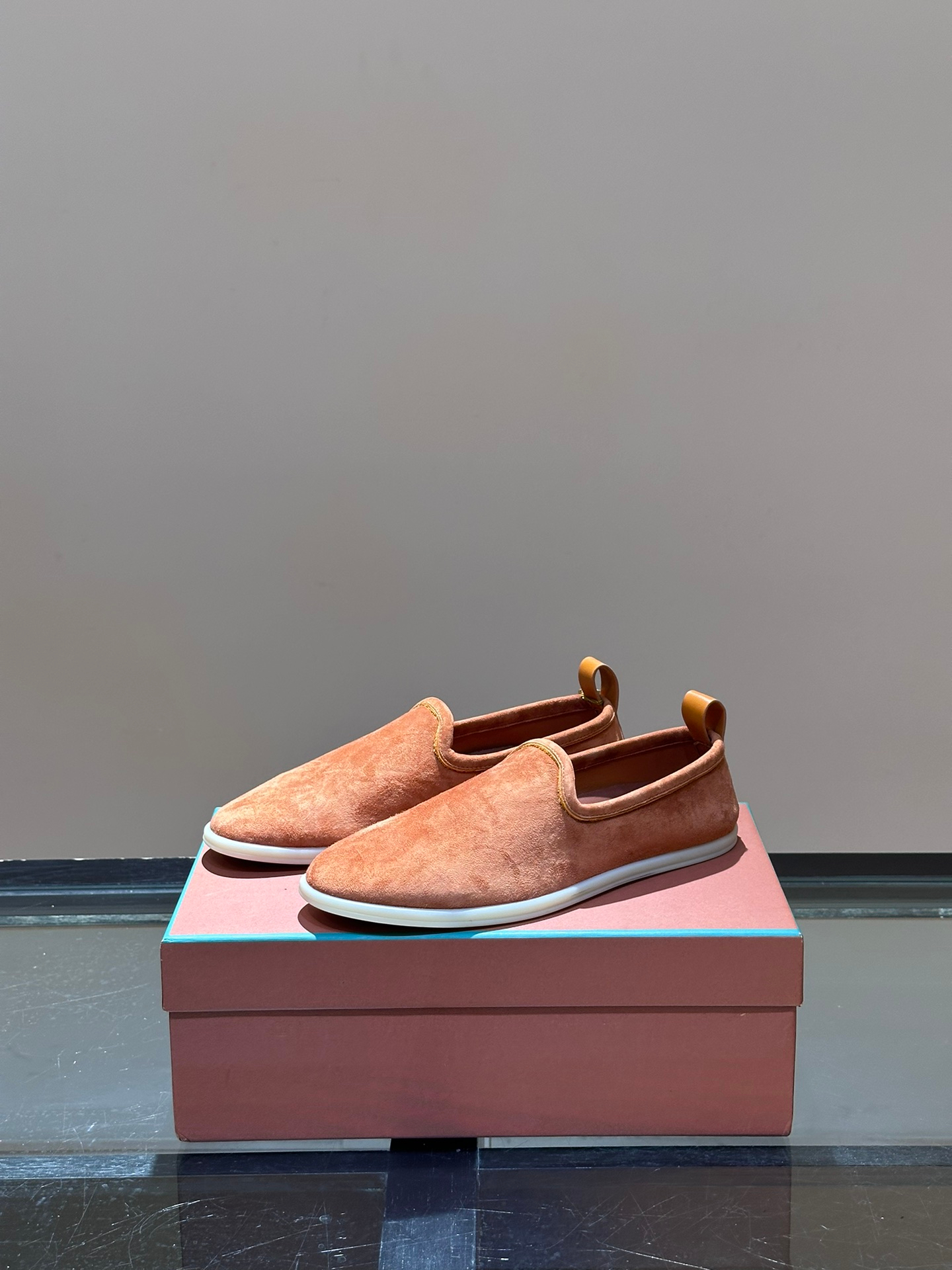 Loro Piana Sneakers – Montanamode