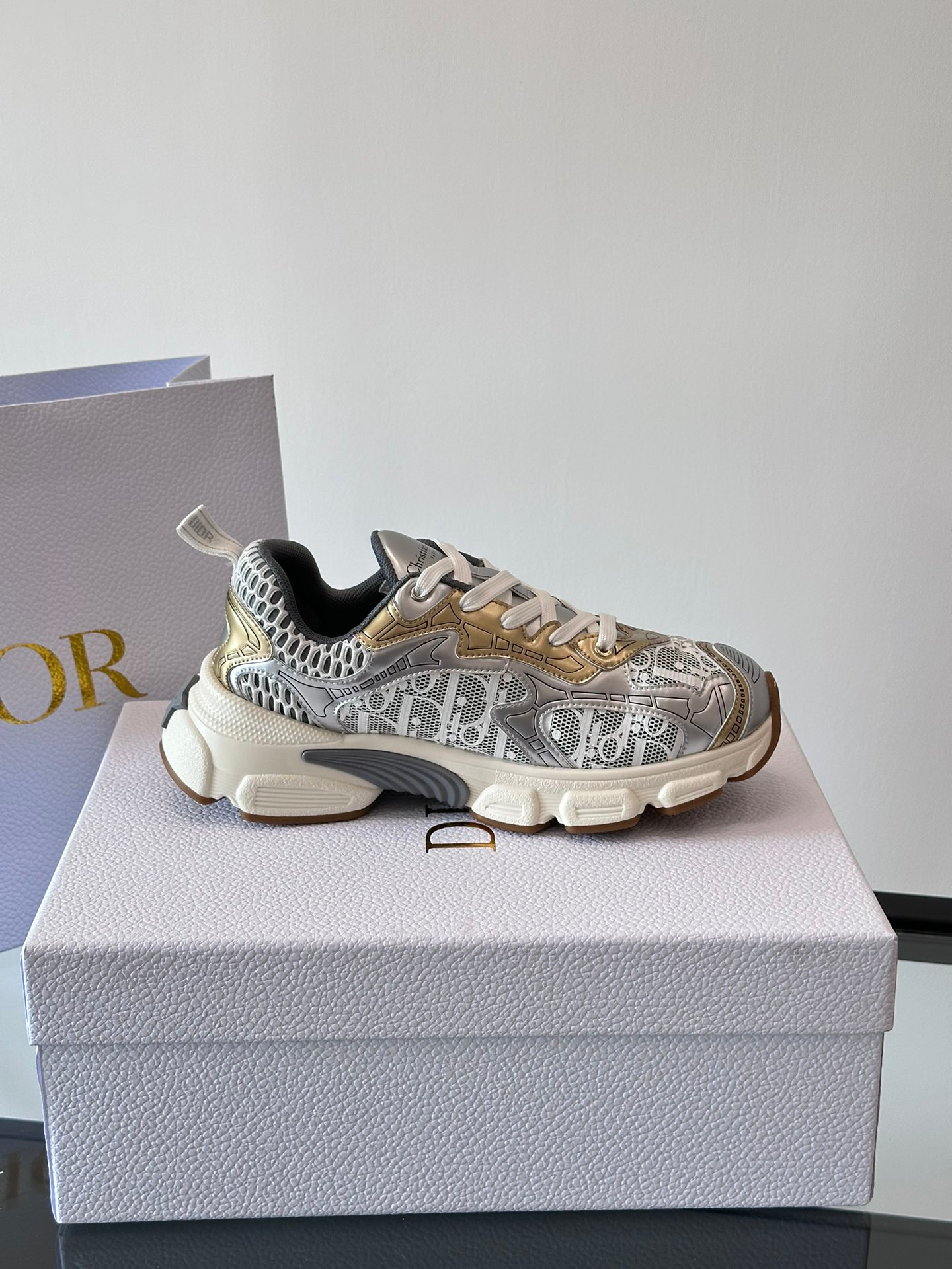 Dior Sneakers – Montanamode