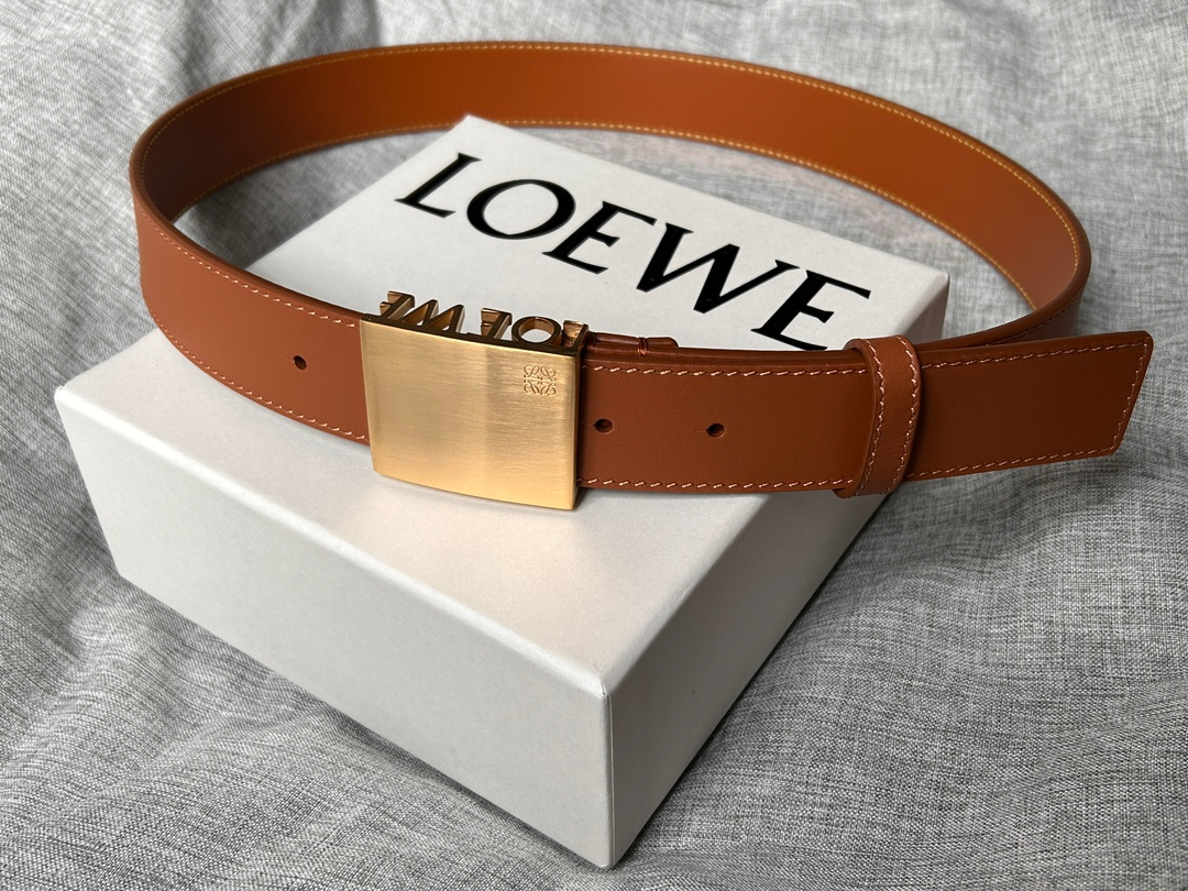 Loewe Belt – Montanamode