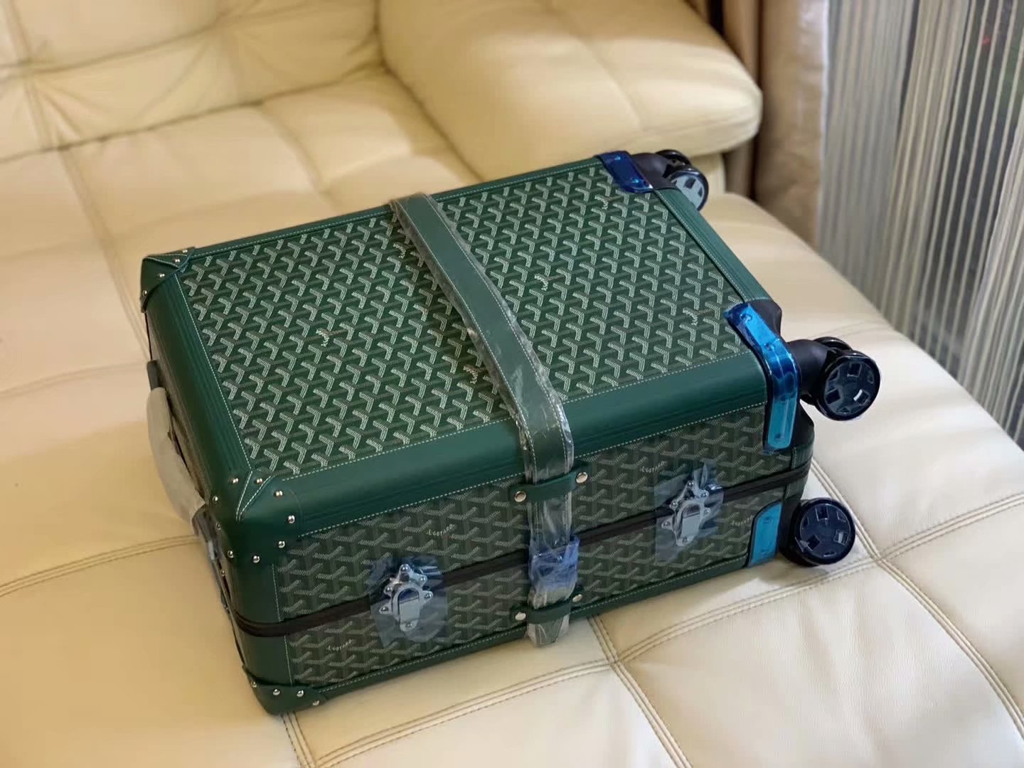 Goyard Luggage – Montanamode