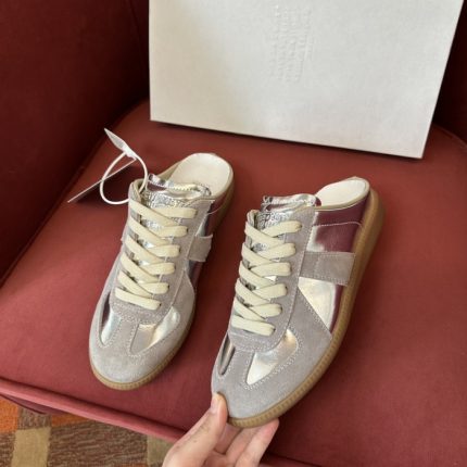 Shop for and buy Ma*iso*n Mar*giela  MAMA-014