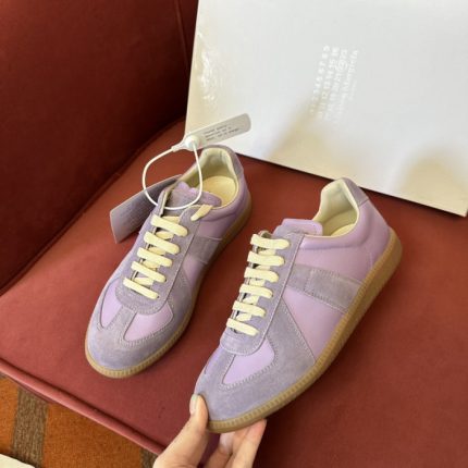 Shop for and buy Ma*iso*n Mar*giela  MAMA-021