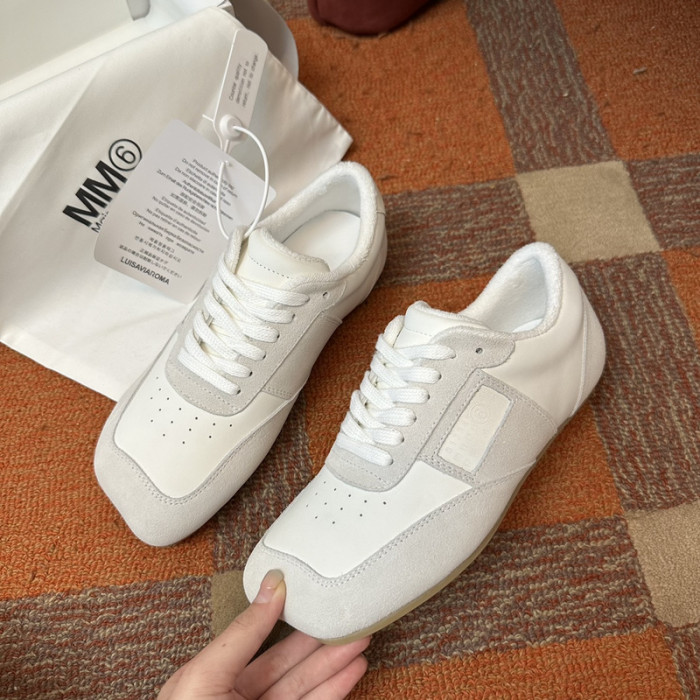 Shop for and buy Ma*iso*n Mar*giela  MAMA-024