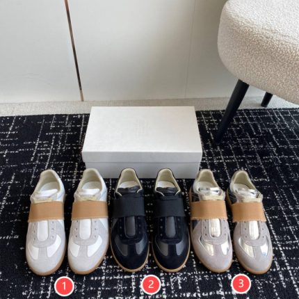 Shop for and buy Ma*iso*n Mar*giela  MAMA-028
