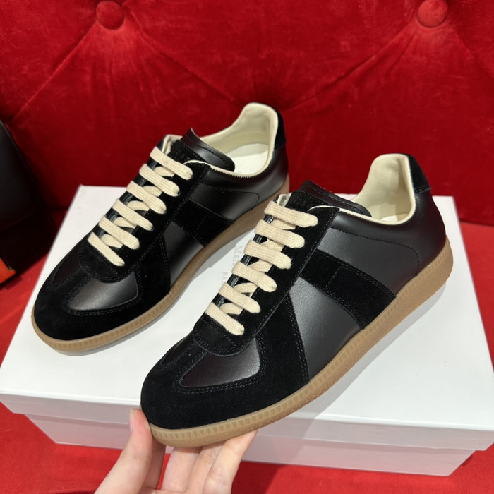 Shop for and buy Ma*iso*n Mar*giela  MAMA-010